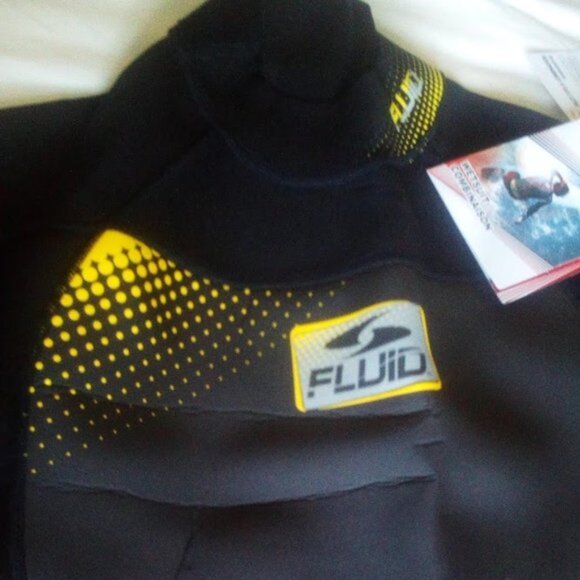 New Fluid Black & Yellow Short Wet Suit Adult Size US XL - Picture 4 of 15